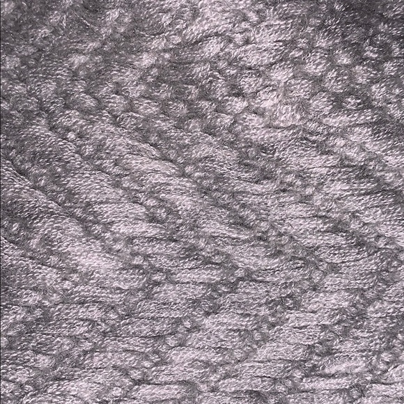 UGG hat NWT - Picture 2 of 3